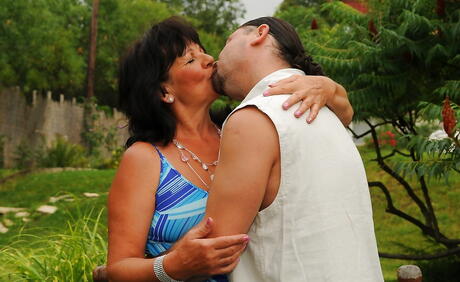 Hot hungarian granny Helena May in hardcore sex action outdoor